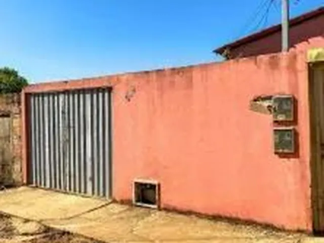 Imagem: Varzea da Palma - Casa Padrão
