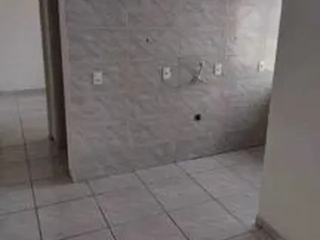 Imagem: Alugo Apartamento de 2 Quartos