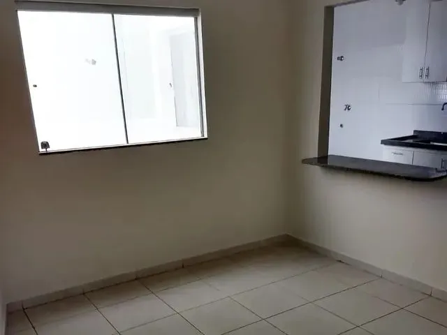 Imagem 1: Alugo Excelente Apartamento com 1 Quarto no Centro. Perto de Tudo