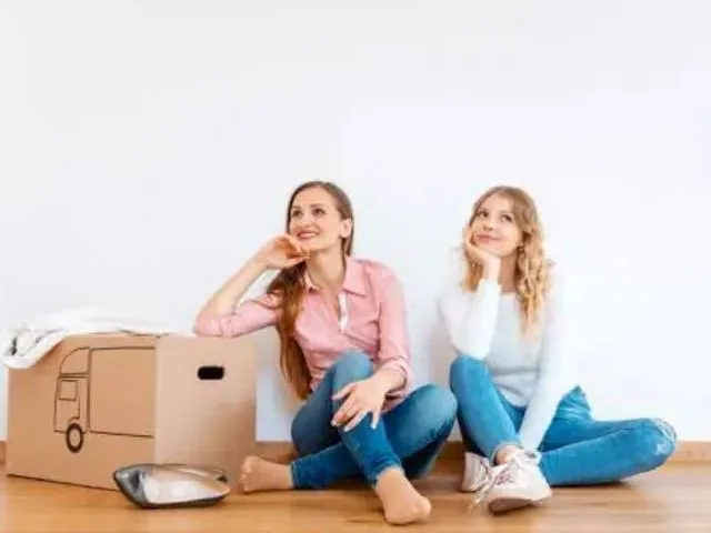 Imagem 2: Menina para Dividir Aluguel