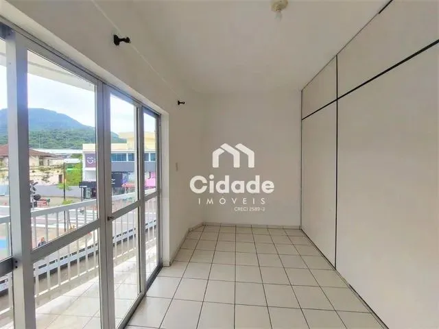 Imagem 10: Apartamento com 1 Dormitório para Alugar, 45 M² por R$ 1.000,00/Mês - Centro