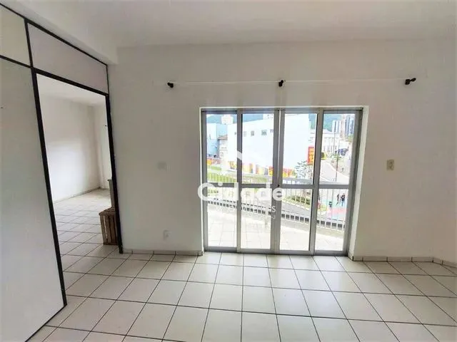 Imagem 14: Apartamento com 1 Dormitório para Alugar, 45 M² por R$ 1.000,00/Mês - Centro