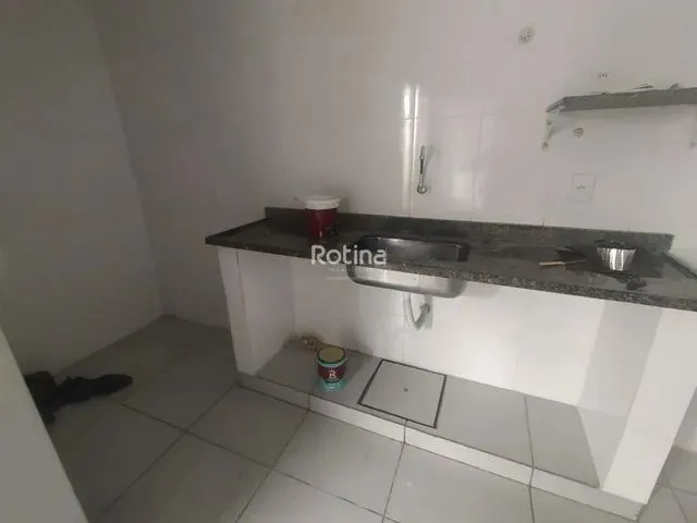 Imagem 11: Casa para Alugar, 3 Quartos, 1 Suíte, 1 Vaga, Presidente Roosevelt - Uberlândia/Mg - R
