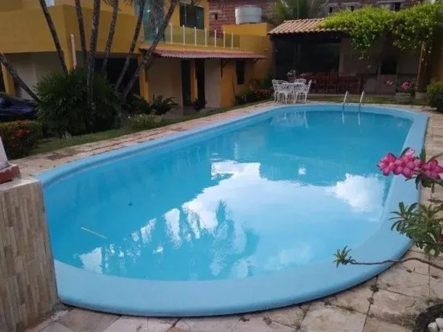 Imagem 4: Linda Casa Mobiliada em Ponta Negra com 5 Quartos Sendo 4 Suites