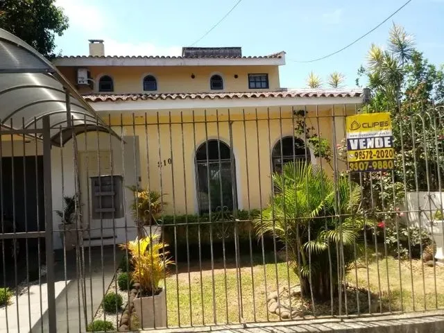 Imagem 1: Sobrado para Venda - 50M², 5 Dormitórios, Sendo 3 Suites, 5 Vagas - Teresópolis