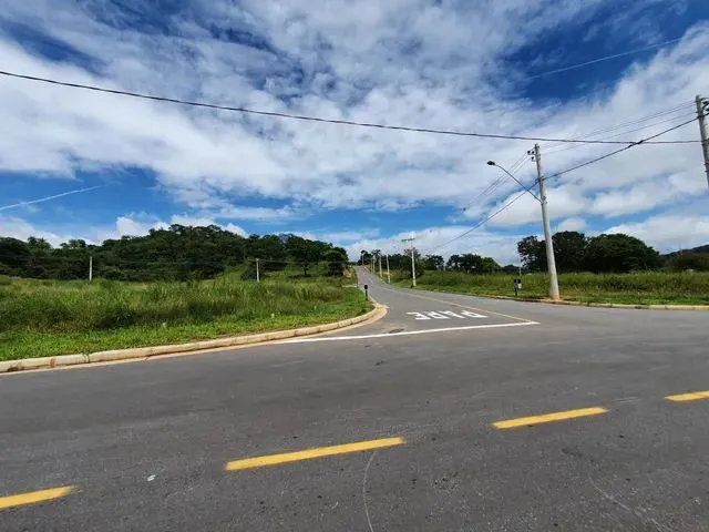 Imagem 1: Lotes 1.400 a 1.900M2 para Comércios e Residências 25.050 + Parcelas