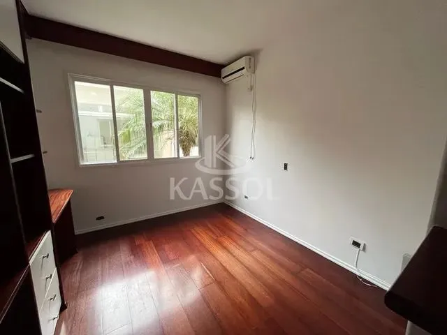 Imagem 4: Casa Vila Tolentino/Neva com 2 Suítes e 2 Quartos Espaço Gourmet Amplo Terreno