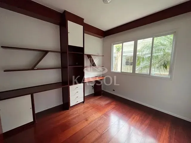 Imagem 10: Casa Vila Tolentino/Neva com 2 Suítes e 2 Quartos Espaço Gourmet Amplo Terreno
