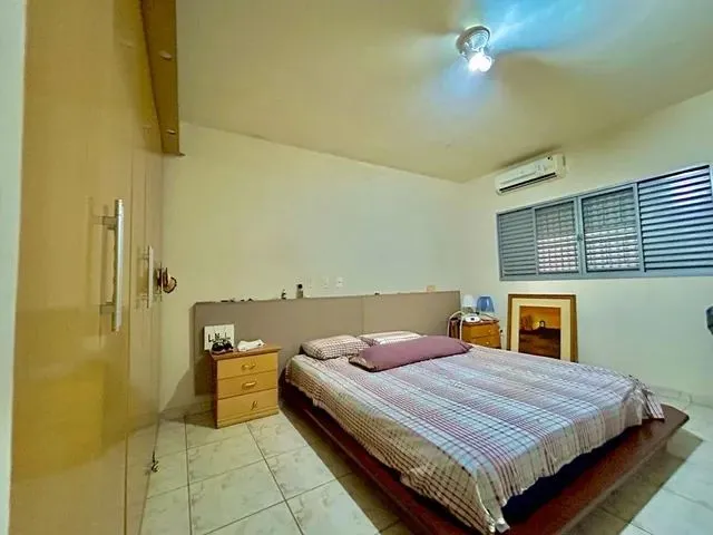 Imagem 2: Casa À Venda, 5 Quartos, 2 Suítes, 2 Vagas, Coronel Antonino - Campo Grande/Ms