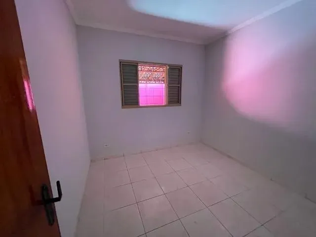 Imagem 13: Linda Casa no Jardim Centro Oeste!