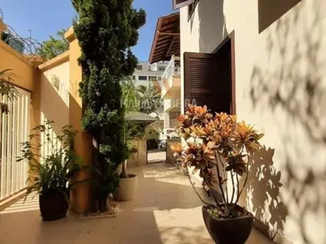 Imagem: Casa para Venda em Centro - Divinópolis