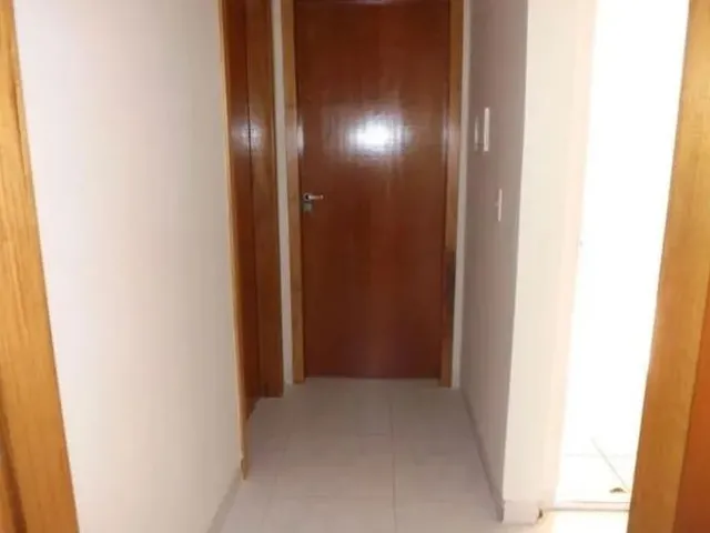 Imagem 3: Casa para Venda Possui 190 Metros Quadrados com 2 Quartos em Feu Rosa - Serra Espírito