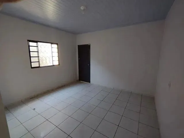 Imagem 3: E- Casa no Centenário para Venda