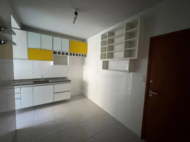 Imagem 9: Apartamento Granbery, Duas Suítes, Varanda, Vaga e Elevador