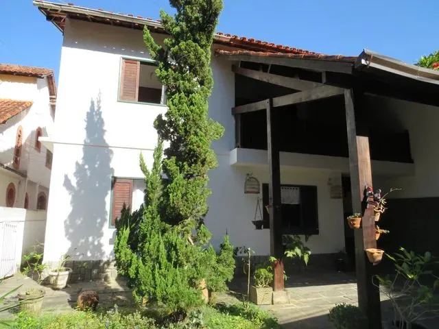 Imagem 1: 2 Casas no Centro da Cidade de Vassouras