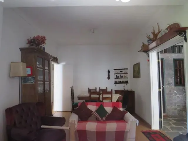Imagem 9: 2 Casas no Centro da Cidade de Vassouras