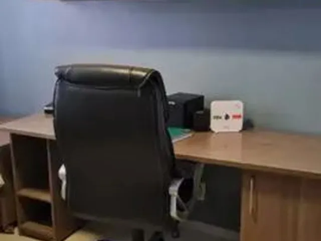 Imagem 7: Casa para Venda em Barcelo (Urgente!!!