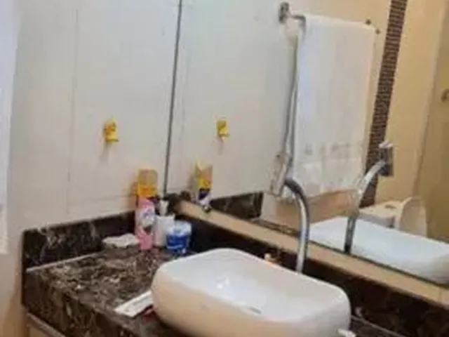 Imagem 9: Casa para Venda em Barcelo (Urgente!!!