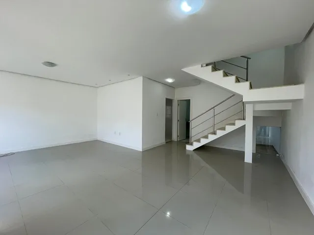 Imagem 13: Casa para Aluguel com 135M2 com 3 Quartos e Varanda - Jardim Candeias