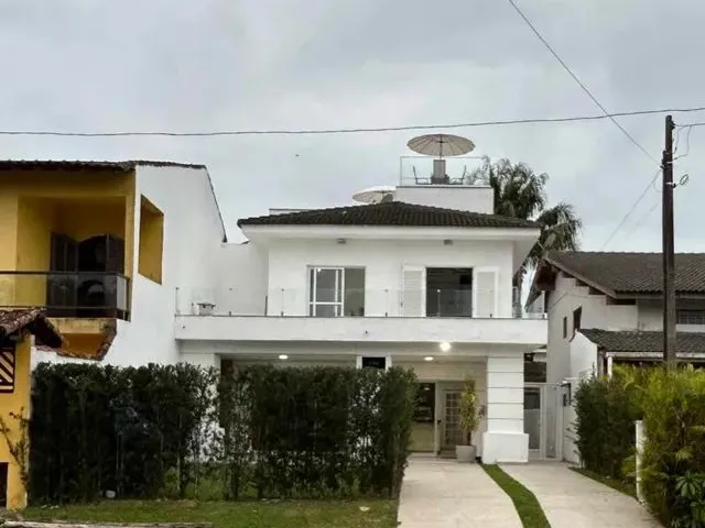 Imagem: Casa de Alto Padrão Completa na Praia de