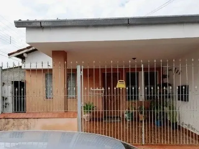 Imagem: Casa com 3 Dormitórios À Venda, 234 M²