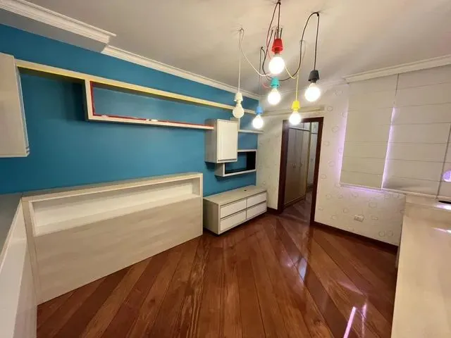 Imagem 2: Apartamento para Venda em Maringá, Zona 01, 4 Dormitórios, 4 Suítes, 6 Banheiros, 4