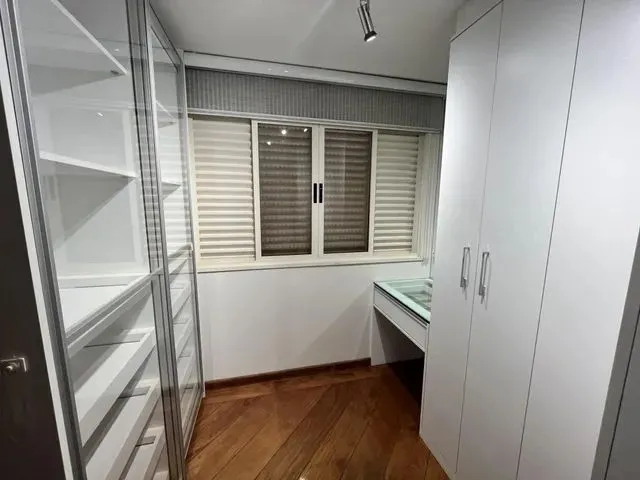 Imagem 15: Apartamento para Venda em Maringá, Zona 01, 4 Dormitórios, 4 Suítes, 6 Banheiros, 4