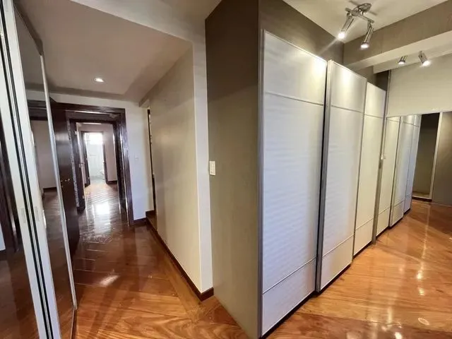 Imagem 14: Apartamento para Venda em Maringá, Zona 01, 4 Dormitórios, 4 Suítes, 6 Banheiros, 4