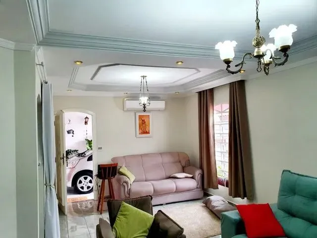 Imagem: Casa no Doron - Rua Cidália Menezes