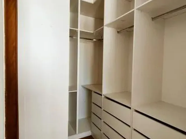 Imagem 3: Casa, Centro de Contagem, 3 Quartos