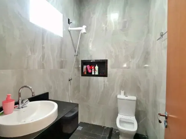 Imagem 4: Casa de Condomínio Térrea para Venda com 250 Metros Quadrados com 3 Quartos em da Paz