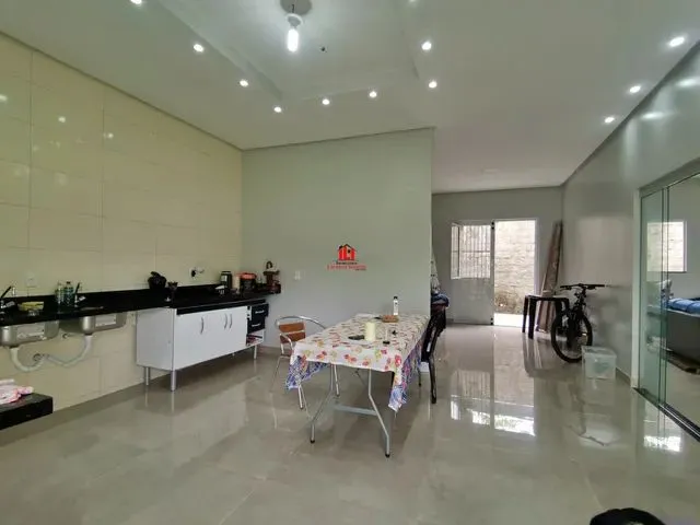 Imagem 14: Casa de Condomínio Térrea para Venda com 250 Metros Quadrados com 3 Quartos em da Paz