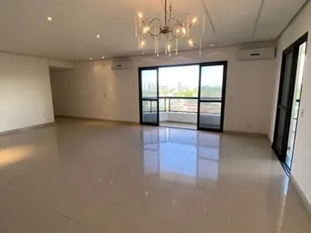 Imagem 1: Apartamento no Edifício Rembrandt - Parque Dez de Novembro