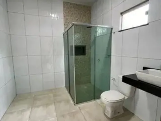 Imagem 5: Casa Grande e Espaçosa Reformada para Venda