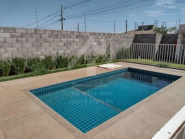 Imagem: O apartamento possui 2 Dormitórios, 1 Banheiro, 1 Vaga na