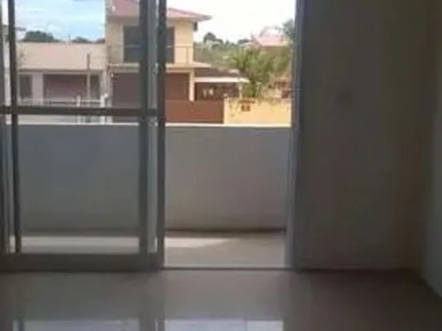 Imagem: O apartamento possui 3 Dormitórios, 1 Banheiro, 1 Vaga na