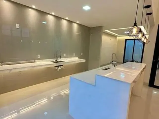 Imagem 10: Casa para Venda com 3 Quartos em Batel - Curitiba - Pr