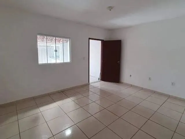 Imagem 2: Casa na Alvorada 1, Próximo a Maternidade