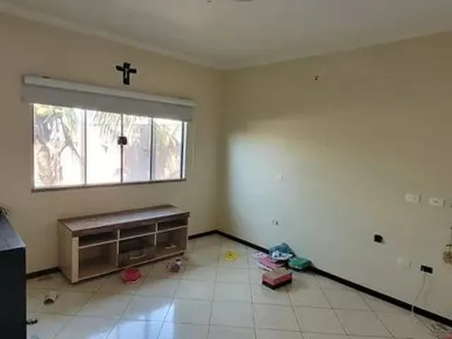 Imagem 16: Sobrado para Aluguel com 290 Metros Quadrados com 2 Quartos em Monte Castelo - Campo Grand