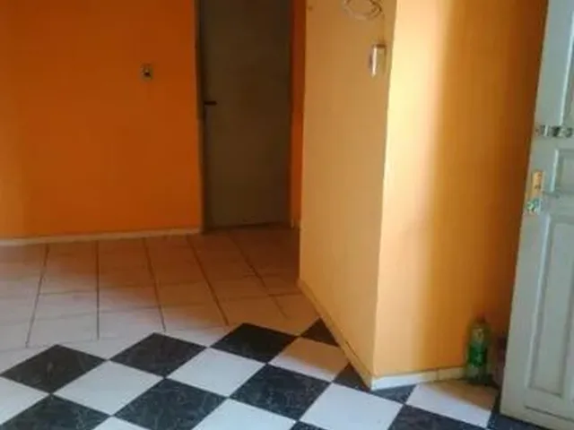 Imagem: Alugo Casa de Um Quarto no São Conrado