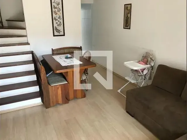 Imagem: A casa possui 2 Dormitórios, 2 Banheiros, 1 Vaga na