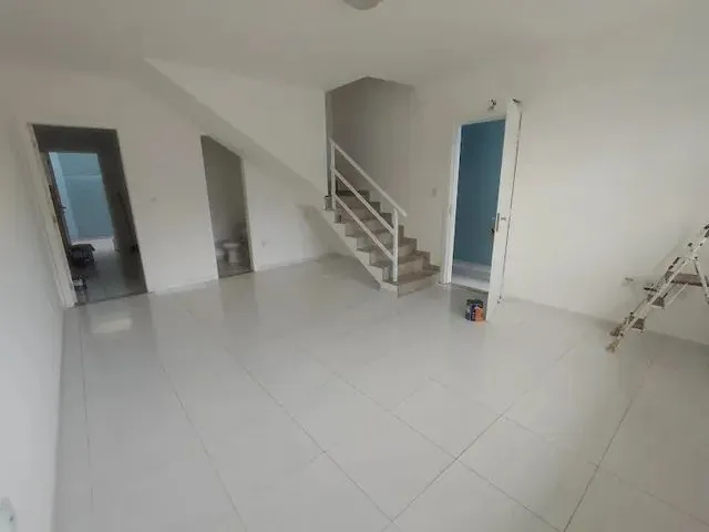 Imagem: Casa na Costa do Sol com 2 Quartos Sendo