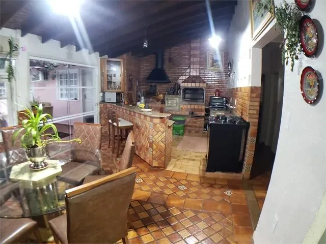 Imagem 5: Sobrado Região Central -Cascavel-Pr