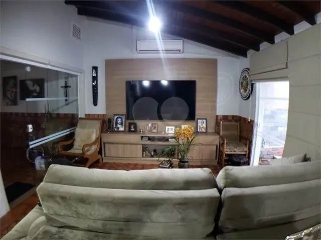 Imagem 3: Sobrado Região Central -Cascavel-Pr