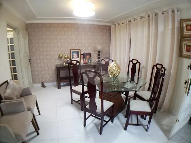 Imagem 16: Sobrado Região Central -Cascavel-Pr