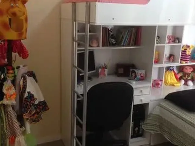 Imagem 13: Casa Duplex, 3/4, Sendo 1 St, com Armários e Piscina