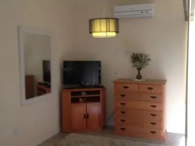 Imagem 11: Casa Duplex, 3/4, Sendo 1 St, com Armários e Piscina
