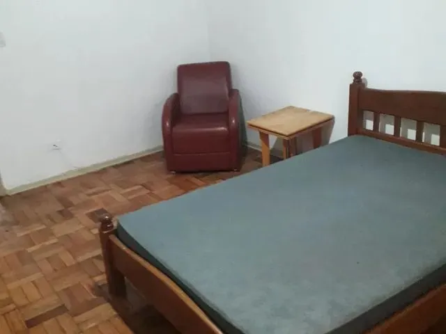 Imagem: Quarto Mobiliado no Centro para Mulher