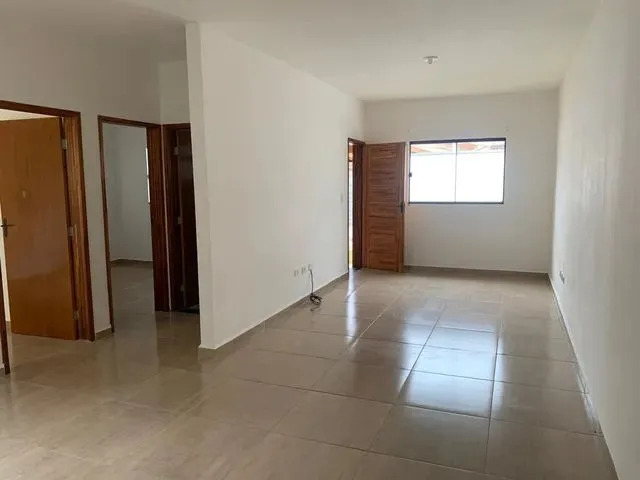 Imagem: Oportunidade!! Casa com 2 Quartos Disponível