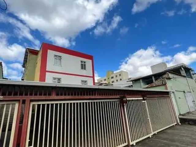 Imagem: Excelente Apartamento com 03 Qrtos no Bairro